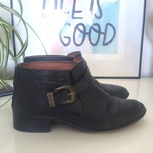 Jeffrey Campbell Collin boot