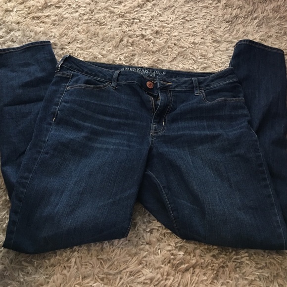 AE size 16 begging a