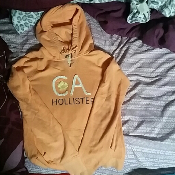 Hollister hoodie