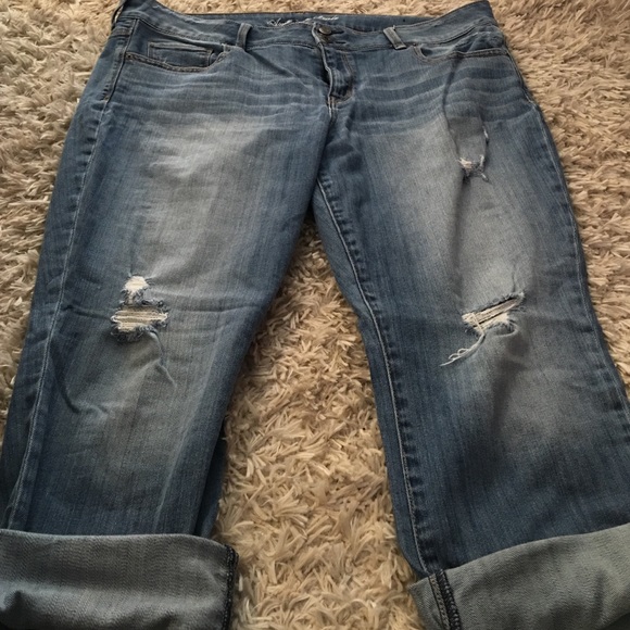 SOLD***TRADED AE artist crop jeans
