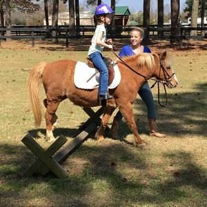 Meet your Posher, Raelynn