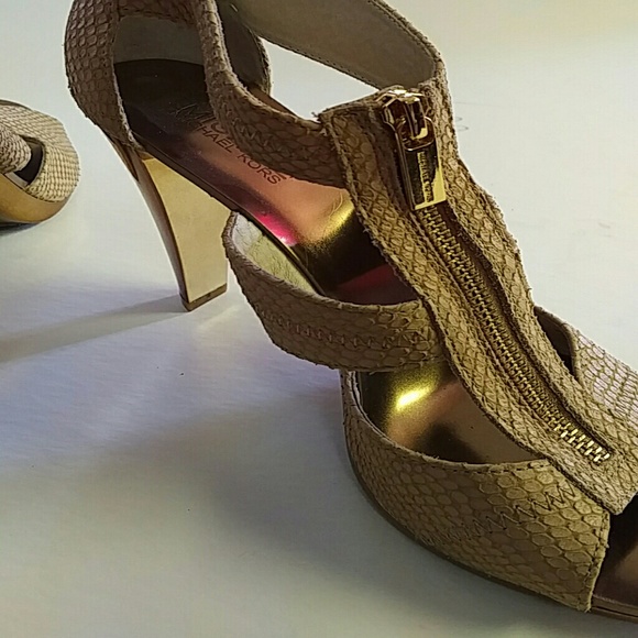 Michael Kors Shoes - Picture 4 of 4