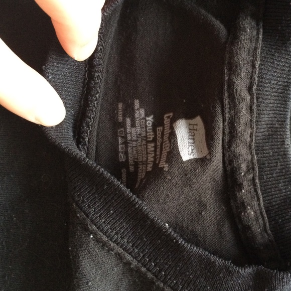 Cheer tee - Picture 3 of 3