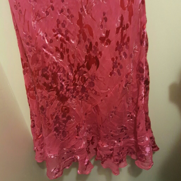 Dress - Picture 3 of 4