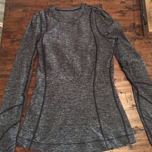 Lululemon top