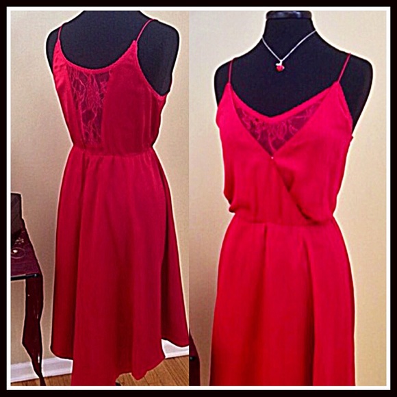 CHELSEA28 CROCHET LACE INSET MIDI DRESS - Picture 5 of 8