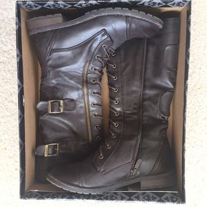 Dark brown combat boots✨