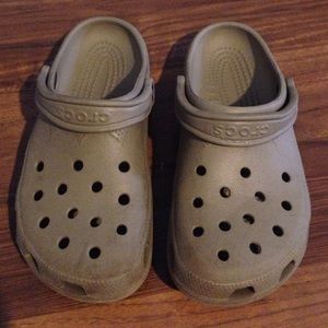 Crocs