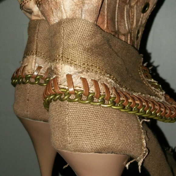 Booties open toe,heels,and wedges. - Picture 3 of 4