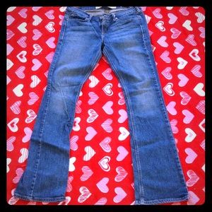 🍉CALI FLARE JEANS🍉