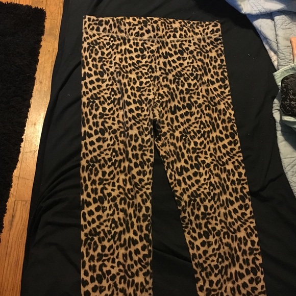 Victoria Secret PINK leopard leggings