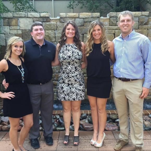 Meet your Posher, Wendi