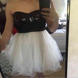 Black and white prom dress