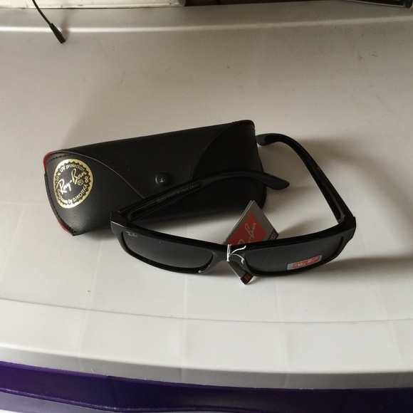 Ray ban sunglasses