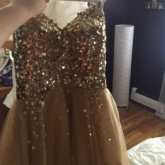 gold short hoco dressOBO