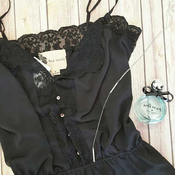 Anthropologie Fleur Wood Nella Romper