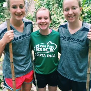 Meet your Posher, Emily