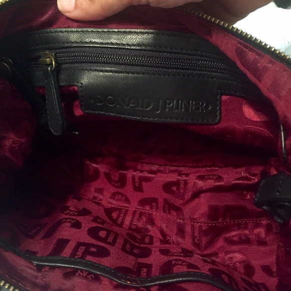 ~ SOLD~ Authentic Donald J. Pliner Soft Leather - Picture 2 of 2