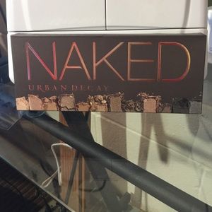 Brand new Naked pallet