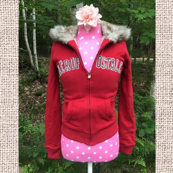 Aeropostale sweatshirt.