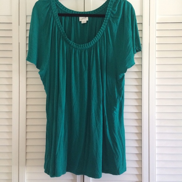 Green blouse - Picture 2 of 2