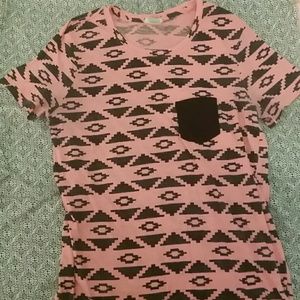 VS PINK t-shirt