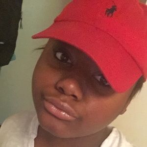 Meet your Posher, Ariel