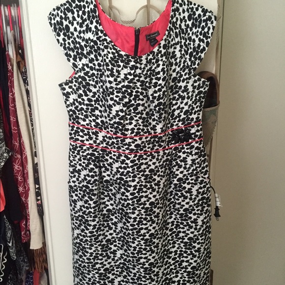 Black and white dress with pink lining