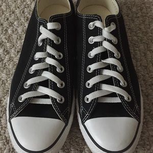 Black & White Converse