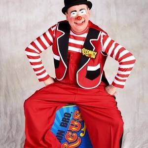 Meet your Posher, Roy