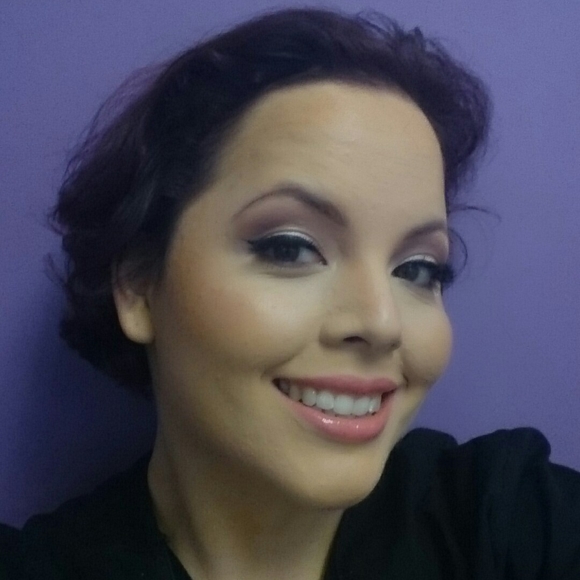 Meet your Posher, Kristina