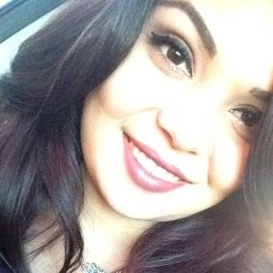 Meet your Posher, Desiree