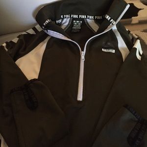 Pink ultimate jogging top sz Xs olve green -white