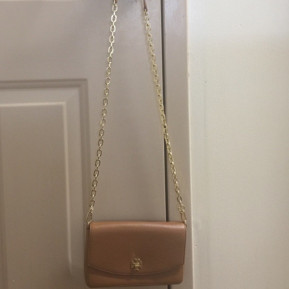 Tory burch shoulder bag with gold chain. - Picture 1 of 4
