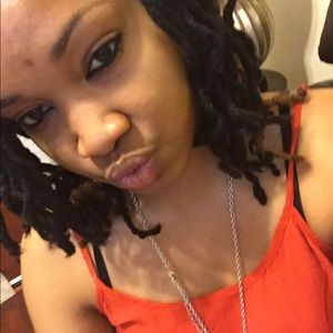 Meet your Posher, Charlie