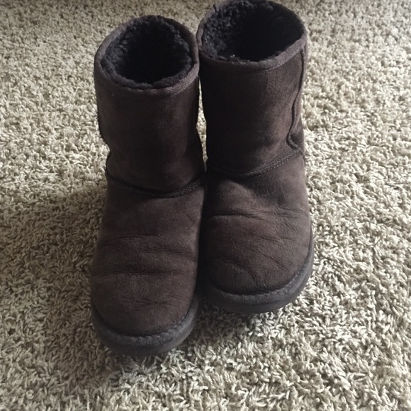 UGG Shoes - Coffee Brown Classic Short Ugg Boots