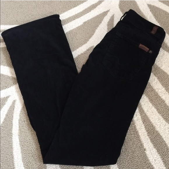 💥SALE💥 7 for All Mankind black corduroy jeans 24