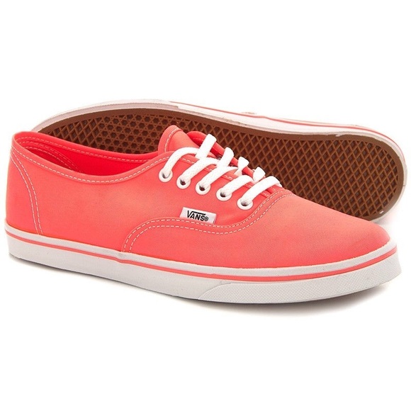 Lo Pro Coral Vans
