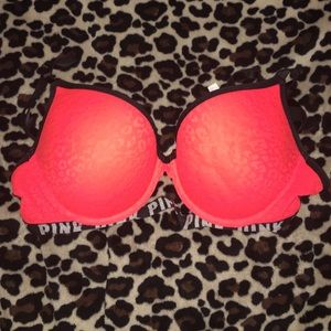 BRAND NEW PINK bra!