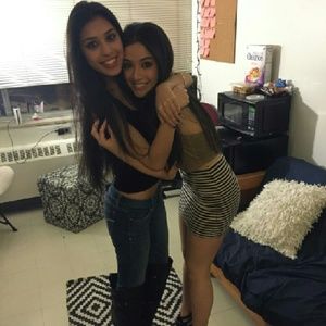 Meet your Posher, Serina