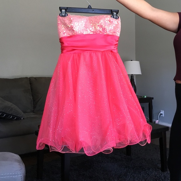 Short coral sparkle dress - Picture 1 of 2