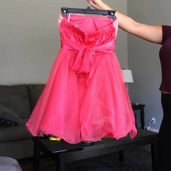 Short coral sparkle dress - Picture 2 of 2
