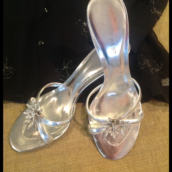 Silver Starburst Heels Sz 8.5