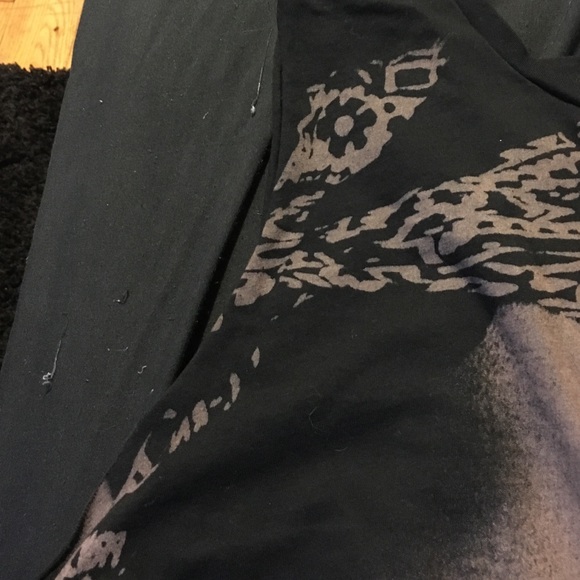 Tupac black cut off tank from Forever 21 - Picture 3 of 4