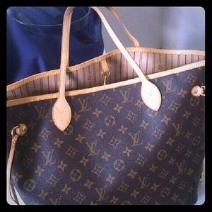 AUTHENTIC Louis vuitton neverfull MM