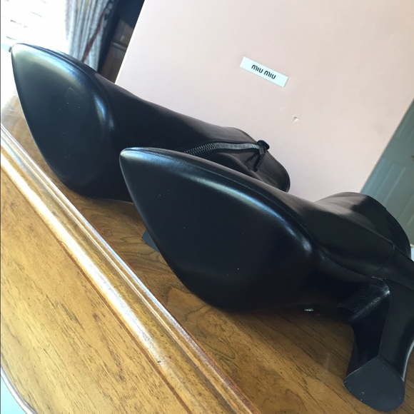 🔴SOLD🔴 - ⭐️MIU MIU⭐️Nappa Leather Booties - Picture 3 of 4