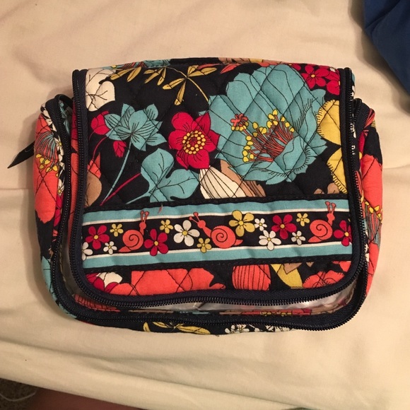Vera Bradley makeup bag