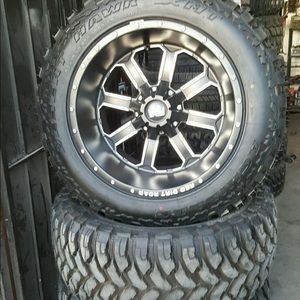 Meet your Posher, Cesar