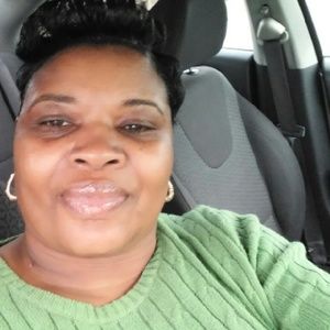 Meet your Posher, Dortha