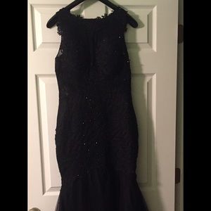 Black Mermaid Tulle Prom Dress Size 12. UNWORN